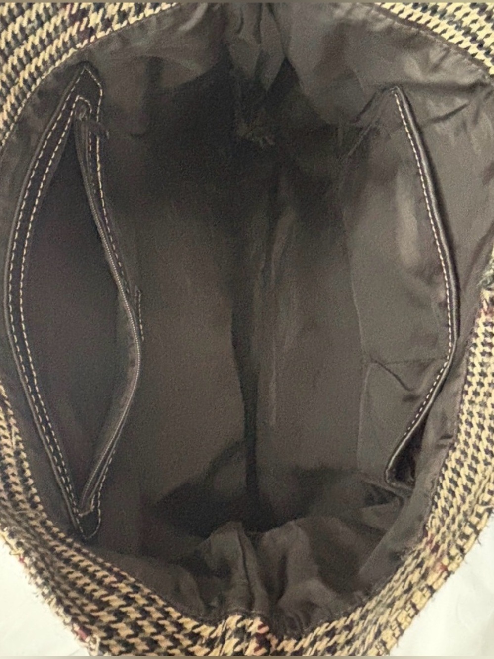 CHAPS Plaid Shoulder Bag/ Tote, Preloved. 15x12x4 - Picture 10 of 15